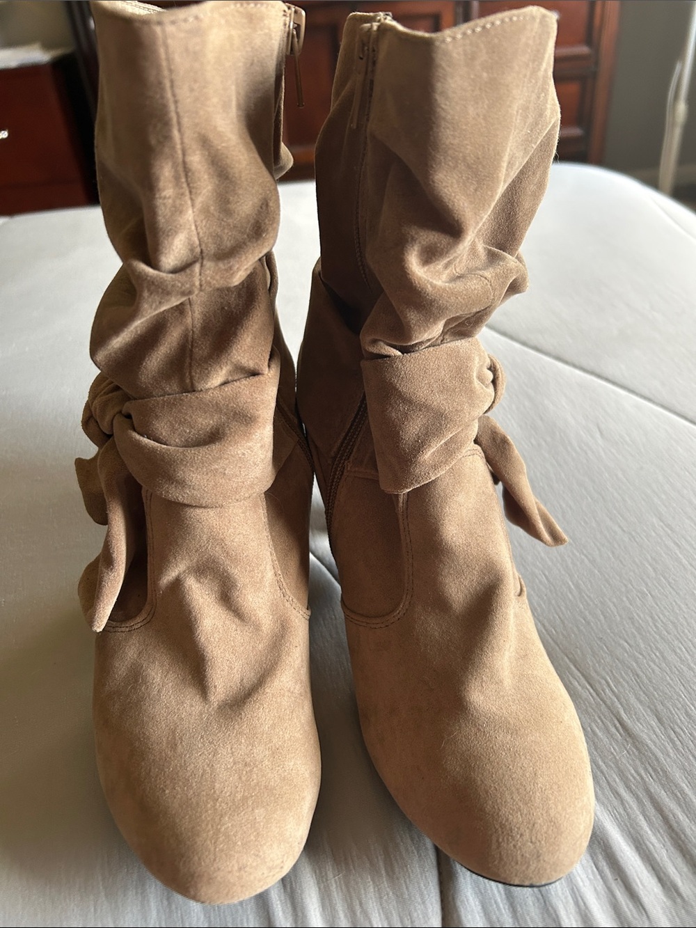 Qupid Slouchy Mid-Calf Heeled Boots in Light Brown Suede